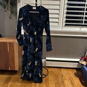 Aritzia Wilfred Blue Floral Tie Midi Dress
